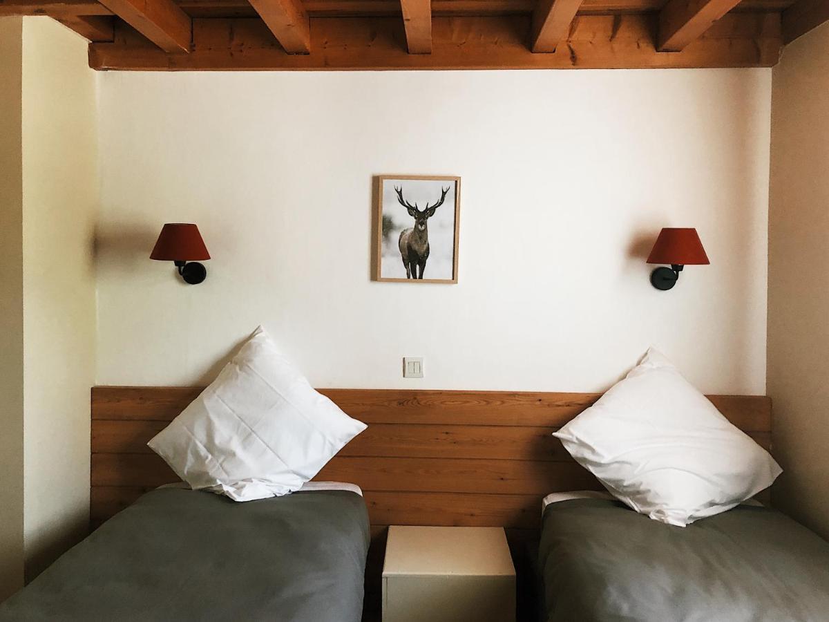 Les Chalets D'Arrens エクステリア 写真